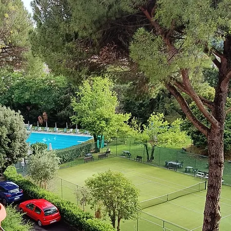 Relax Al Guardastelle - Free Parking & Air Condition - Swimming Pool Additional Pay Apartment Rapallo