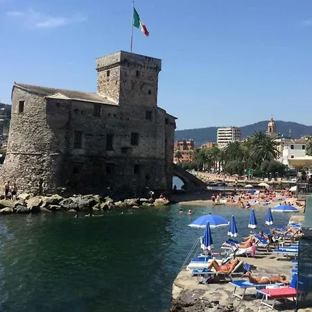 Apartment Relax Al Guardastelle - Free Parking & Air Condition - Swimming Pool Additional Pay Rapallo