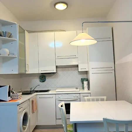 Relax Al Guardastelle - Free Parking & Air Condition - Swimming Pool Additional Pay Rapallo