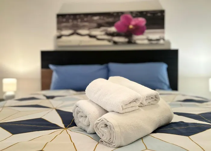 Relax Al Guardastelle - Free Parking & Air Condition - Swimming Pool Additional Pay Apartment